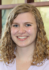 Carly Hubbard headshot