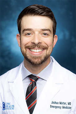Josh Molter headshot