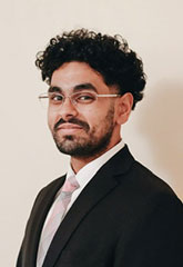 Sukhpreet Badesha headshot